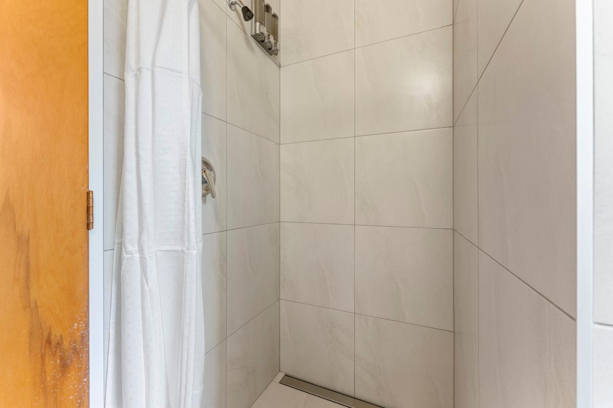 Coachman'S Lodge Motel Уонгануи Экстерьер фото