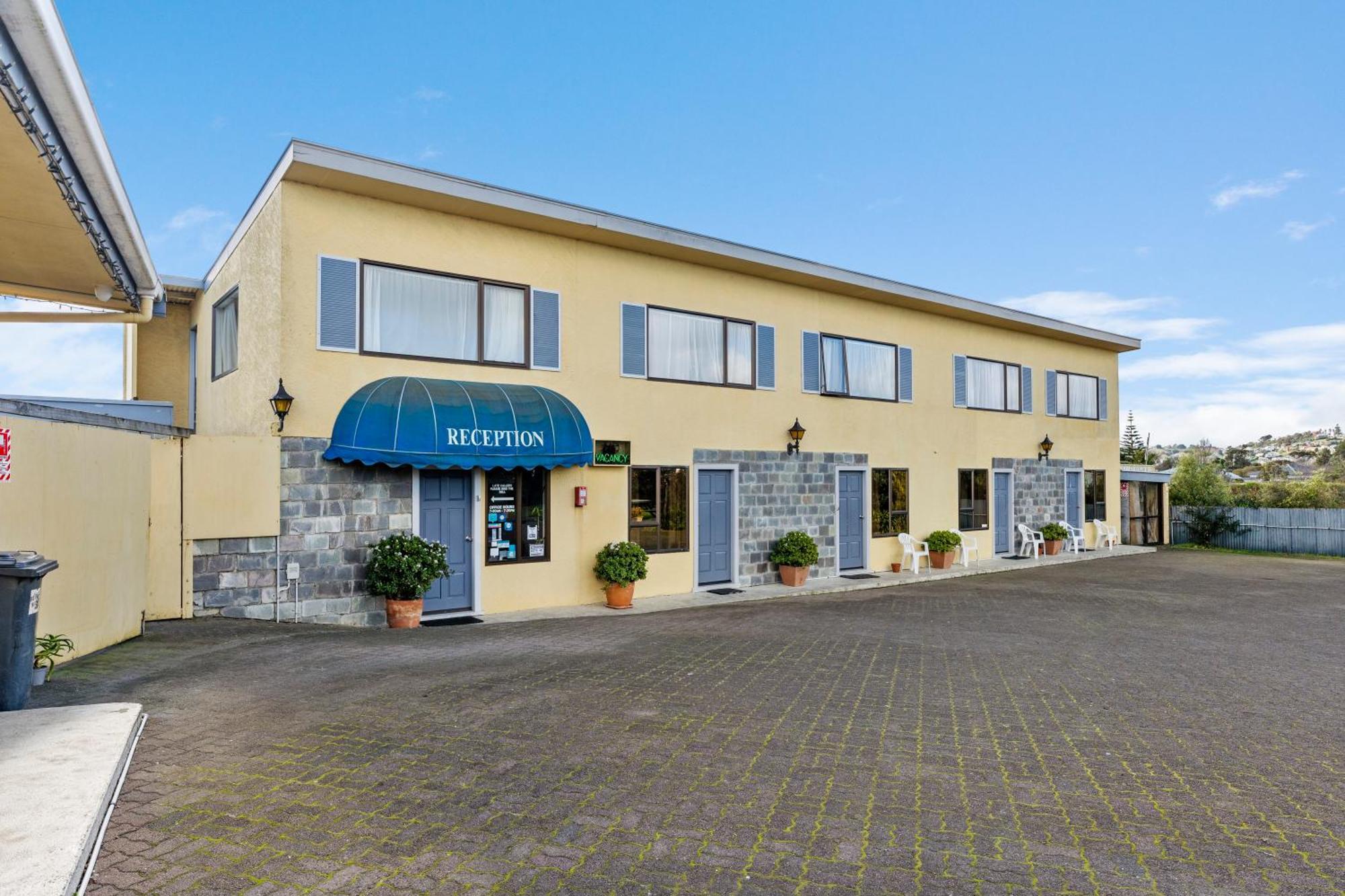Coachman'S Lodge Motel Уонгануи Экстерьер фото